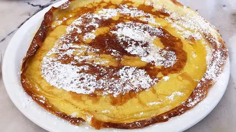 Sugared crêpe
